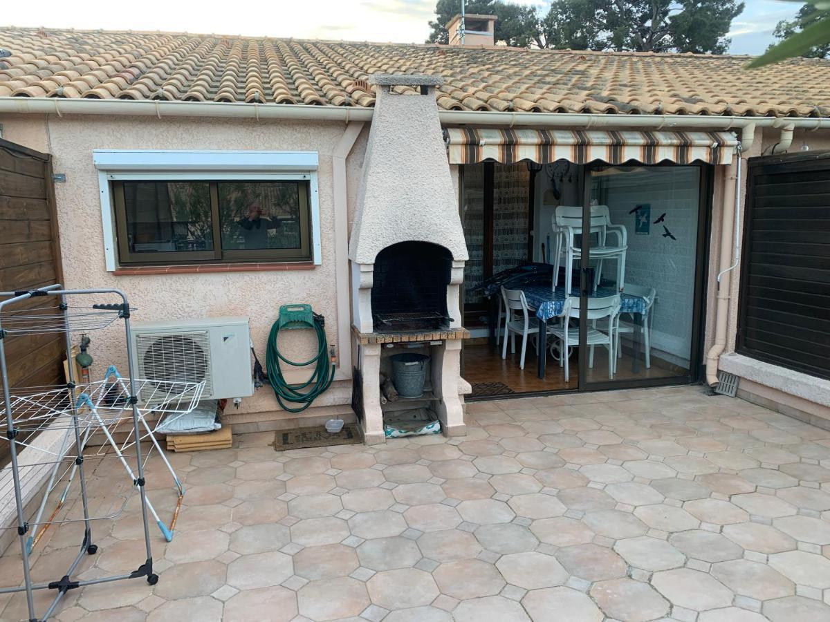 Les Marines De Pierreplane Apartamento Bandol Exterior foto